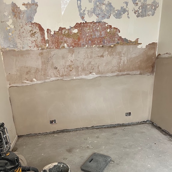 The same wall re-rendered up to the treated height, ready to be skimmed and decorated